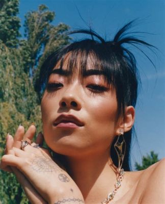  Remix World Tour 2023:  Rina Sawayama's Euphoric Journey Through Time and Genre